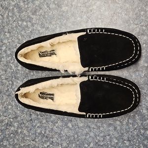 Koolabura by UGG Woman's Black Slippers